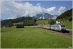 TX Logistik 185 540  EC Kassel Huskies  fhrt mit dem ARS Altmann Zug 48968 von Kalsdorf nach Bremerhafen. 
Windischgarsten  23.6.2013