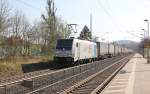185 693-9 mit KLV-Zug in Fahrtrichtung Norden. Aufgenommen am 24.04.2013 in Wehretal-Reichensachsen.