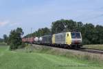 ES 64 F4 - 026 (TXLogistik) fhrt am 24. August 2013 um 14:34 Uhr zusammen mit ES 64 F4 - 287 und einem Gterzug durch Hilperting