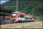 VIAS VT 110 steht hier am 11.7.2006 abfahrbereit nach Frankfurt am Main im Bahnhof Eberbach.