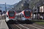 Vias ET 406 (428 140/640) als RB 10 (25074)  RheingauLinie  Frankfurt (Main) Hbf - Koblenz Hbf steht abfahrbereit am 25.03.14 im Bahnhof Kaub.