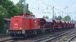 WFL Lok 15/98 80 3202 822-3 D-WFL mit Schotterzug am 28.05.18 Berlin-Hirschgarten.
