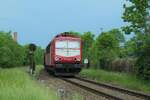 155 159-7 (WFL) am Zugende des Holzzuges von Triptis nach Kaufering am 4.6.2021. Hier bei der Durchfahrt durch Pößneck oberer Bahnhof. Bis Saalfeld/Saale bespannte 232 333-5 (WFL) den Zug.