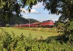 232 238 (WFL) zu sehen am 20.08.21 mit einem Schotterzug in Etzelbach.