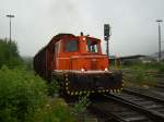 Am 16.07.08 fhrt die WLE 06 (O&K Typ MB170N, Baujahr 1973) Rangierarbeiten im Bahnhof Neheim-Hsten durch.