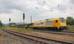 Seltenheit: Wiebe's 264 011-8 mit ARS Autotransportwagen in Fahrtrichtung Sden. Aufgenommen am 21.07.2011 in Eschwege West.