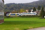Nur auf der Wieslauftalbahn zu sehen: Steuerwagen 926 426 mit RegioShuttle 650 689 (VT 441) kurz vor der Endstation Rudersberg-Oberndorf (22.10.19).