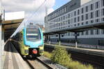 WFB ET 603 (94 80 0445 703-2 D-WFB) als RE 95828 aus Braunschweig Hbf, am 12.10.2026 in Bielefeld Hbf.