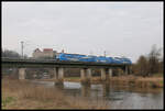 Ein Mireo von Arverio überquert hier am 17.3.2025 um 10.50 Uhr die Wörnitz im schwäbischen Harburg auf der Fahrt als RE nach München.