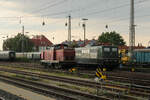 V100 1365 und 151 001 im abendlichen Regenschauer des 16.08.2025 in Nördlingen 