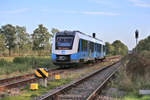VT 112 der Bentheimer Eisenbahn ist hier am 12.10.2026 um 16.20 Uhr bei Hestrup als RE 56 von Bad Bentheim nach Neuenhaus unterwegs.
