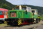 Die sich im Privateigentum befindliche und an die BEG verliehene Lok vom Typ DH 180 B mit der Fabriknummer 25267 am 06.06.2026 zusammen mit der BEG D8 (Jung 14128/1972) in Brohl.