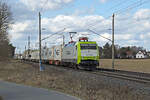 152 197 der Captrain schleppte am 01.03.26 einen Maersk-Containerzug durch Wittenberg-Labetz Richtung Falkenberg(E). 