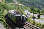 Die Centralbahn Re 4/4I 10008 mit dem Hetzerather-S�uferzug am 02.08.2008 auf der linken Rheinseite an der Bopparder Hamm.