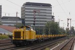 212 097-0 DB Bahnbau Gruppe mit Langschienen in D�sseldorf Rath, September 2016.