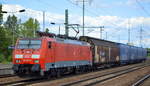 DB Cargo AG [D] mit  189 013-6  [NVR-Nummer: 91 80 6189 013-6 D-DB] und einigen Schiebewandwagen am 14.08.19 Bahnhof Flughafen Berlin Schönefeld.