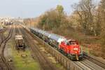 DB 265 024-0 mit Kesselzug in Duisburg Wedau, Januar 2023.