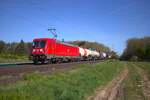 DB Cargo Bombardier Traxx 187 166-4 mit Mischer in Mainz Bischofsheim Netztrennstelle am 12.04.25 