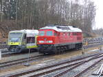 DB Cargo Ludmilla, 233 127-0 ( 9280 1233 127-0 D-DB ) pausiert in Marktredwitz am 22.2.2026
