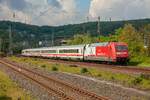 DB 101 076  Cewe Fotobuch  schiebt IC2023 in Wuppertal, Mai 2021.