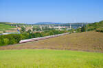 ICE 786 (München Hbf - Hamburg-Altona) bei Marktbreit Richtung Würzburg, 03.09.2021