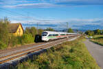 411 060 DB Fernverkehr  Markt Holzkirchen  als ICE 90 (Wien Hbf - Hamburg-Altona) bei Pölling, 06.10.2021