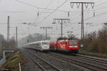 402 026-9  Lutherstadt Wittenberg  zusammen mit 402 006-1  Magdeburg  als ICE 545 Richtung Berlin Ostbahnhof und 146 113 (DB) mit dem RE2 in Richtung Düsseldorf Hbf in Essen Frohnhausen, 25.