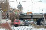 DB 101 009-9 & DB 146 560 mit IC2 in Wuppertal, Januar 2026.