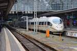 DB Fernverkehr Regenbogen ICE3 403 504-4 in Frankfurt am Main Hbf am 14.02.26