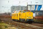DB 203 307-4 Netz Instandhaltung in Hilden, Dezember 2020.