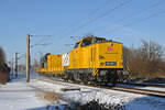 203 301 der DB Netz führte am 11.01.26 einen kurzen Bauzug durch Greppin Richtung Bitterfeld.
