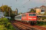 DB 111 137-6  Miete oder kaufe mich  schiebt RE13-Ersatzzug in Wuppertal, September 2025.