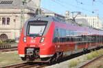 442 232 und 247 der S-Bahn Nürnberg erreichen in wenigen Augenblicken am 20.9.25 ihren nächsten Halt, den HBF, als S-Bahn.