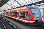 BERLIN, 13.10.2010, RB13 nach Wustermark im Bahnhof Berlin-Spandau