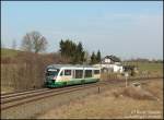 VT19(642 319) der Vogtlandbahn ist hier als VBG12959 Zwickau(Sachs) Hbf - Cheb (CZ) unterwegs in Limbach(Vogtl), 04.03.09.