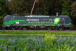 ELL   unterwegs im Auftrag der Natur  von TXL Logistik Nummer 193 275 am 9.10.26 bei Eglharting.