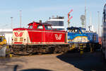 211-323 und 271-019 im Hafen Bremerhaven. 25.12.25