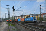 EGP 193 838 am 15.05.2026 mit einem Containerzug in Würzburg.
