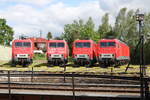 Alle vier jemals gebauten Loks der BR 156 pr�sentierten sich am 28.05.2022 beim Eisenbahnfest des Th�ringer Eisenbahnvereins im ehem. Bw Weimar. Die 156 001-0, 156 002-8, 156 003-6 und 156 004-4 geh�ren mittlerweile alle der Erfurter Bahnservice GmbH (Fahrzeugwerk Karsdorf).