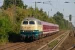 DB 218 472-9 mit Sonderzug in Recklinghausen S�d, September 2018.