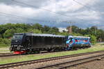 FWK 185 329-7 (91 86 0185 329-7 DK-FWK) + EBS / Trustrail 185 325-5 (91 86 0185 325-5 DK-FWK) unterwegs Richtung Eisenach, am 28.05.2025 in Neudietendorf.