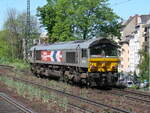 HGK - Hafen und Guterverkehr Köln - Die DE 674 - Lokzug fahrt im Bf.