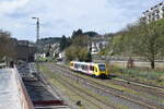 2648 010 durchfährt Löhnberg in Richtung Limburg.