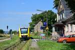 VT204 hat eine Handvoll Fahrg�ste in W�rgendorf aufgenommen und f�hrt nun weiter in Richtung Betzdorf.

W�rgendorf 20.07.2024
