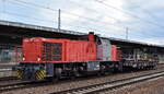 LOCON LOGISTIK & CONSULTING AG mit der MaK G 1206 Lok [NVR-Nummer: 92 80 1275 809-2 D-LOCON] und einem Drehgestell-Flachwagen mit Stahlbramme am 22.05.24 Höhe Bahnhof Schönefeld b. Berlin.