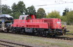 Northrail 261 001-2 mit einem BLG Logistics Autotransportzug, am 10.10.2023 in Falkenberg (Elster).