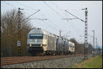 Der Railadventure  Waschbär  2016 902 fuhr am 08.03.2026 mit zwei neuen Vectron (5370 174 PL-ID & 5370 180 PL-ID) sowie dem Aussichtswagen LUXON (CH-RADVE 61 85 8990 003-3 SRmz) im trüben