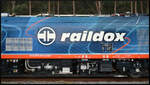 Raildox's Neue im Einsatz: RDX 2019 318-5 am 07.04.2026 kurz nach Sonnenaufgang im Güterbahnhof Lubmin.