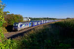 193 999 Railpool/RTB Cargo  Györ  mit einem Autotransportzug bei Batzhausen Richtung Nürnberg, 10.10.2021
