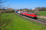 111 226 und 111 216 Smartrail mit einem Sandzug bei Postbauer-Heng Richtung Passau, 23.04.2021